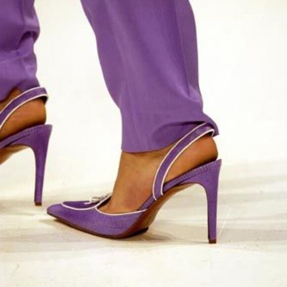 Ralph Lauren Resort 2009 Collection Purple Watercolor Floral Square Silk Scarf - Picture 14 of 16